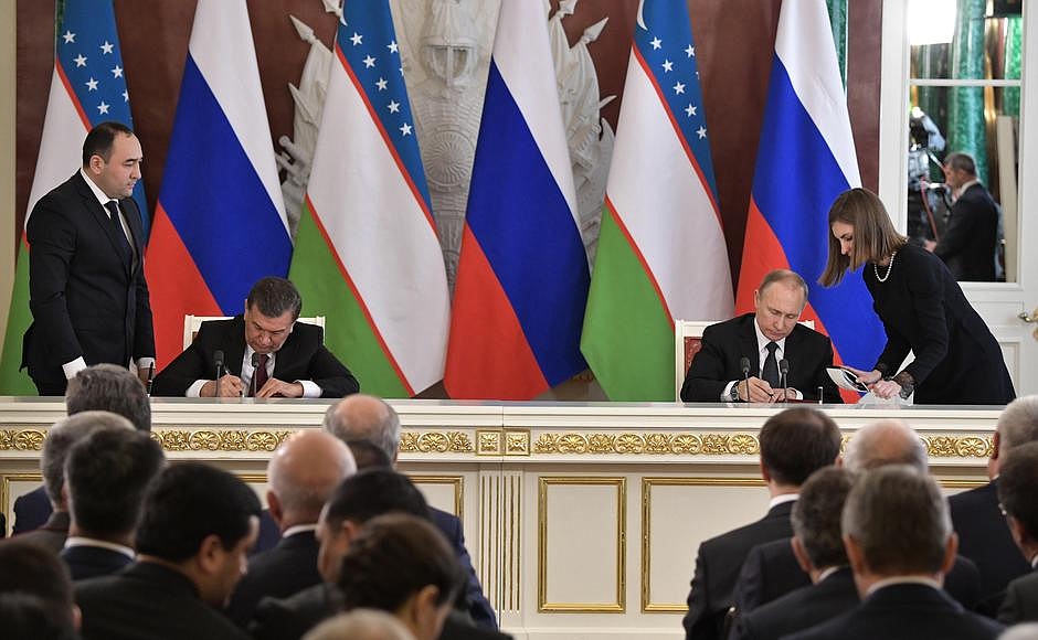 putin-mirziyoyev-basin-toplantisi