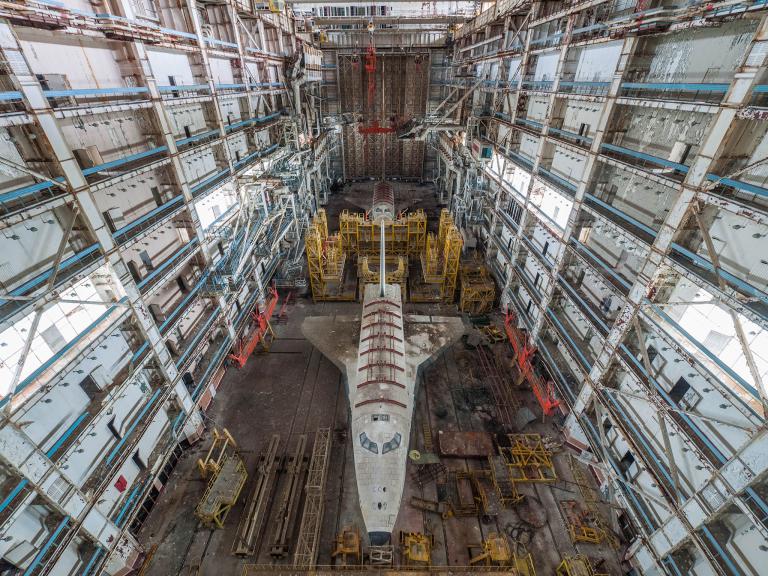 Kazakistan Steplerinde Terkedilmis Uzay Gemileri Yogun Ilgi Goruyor